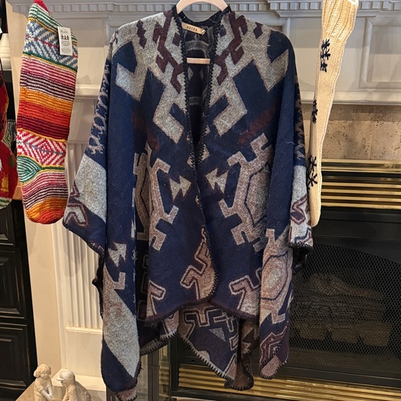 Aziza Jackets & Blazers - Aziza Blue Geometric Women's Cape